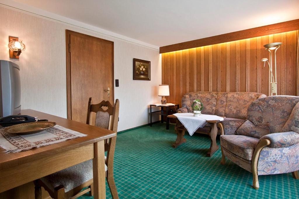 Landhaus Hirschberg Schmallenberg Szoba fotó
